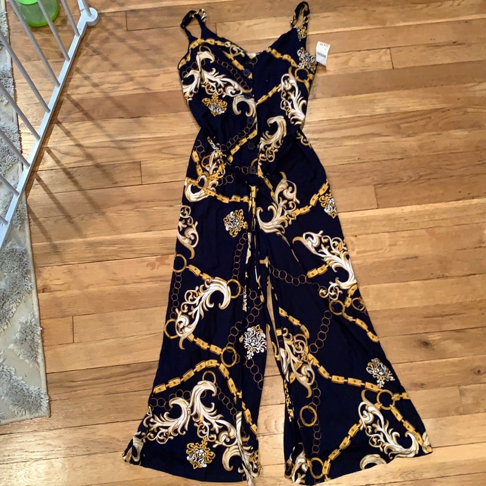 Stretchy romper. Brand new w tags